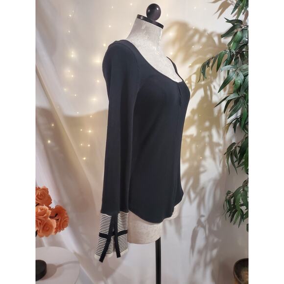 We the Free People Cuff Mod Stripe Thermal Waffle Top Size M Black Boho Keyhole - Picture 2 of 10